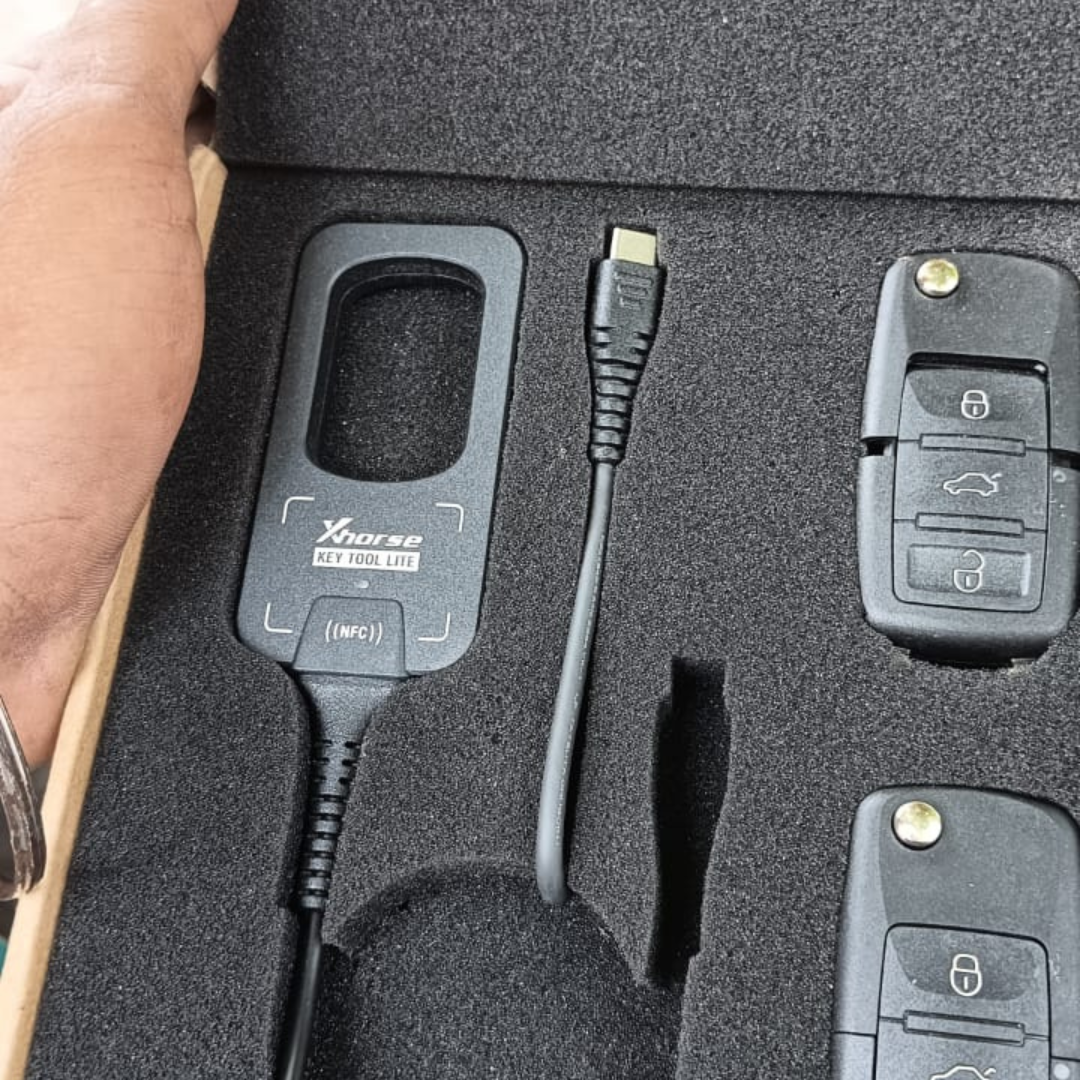 computerized key maker (13)